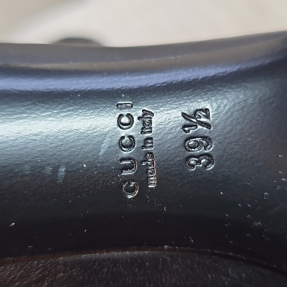 GUCCI Nappa Moorea Molaita Black Leather Pumps With Chain Detail Size 39.5 - Picture 8 of 11